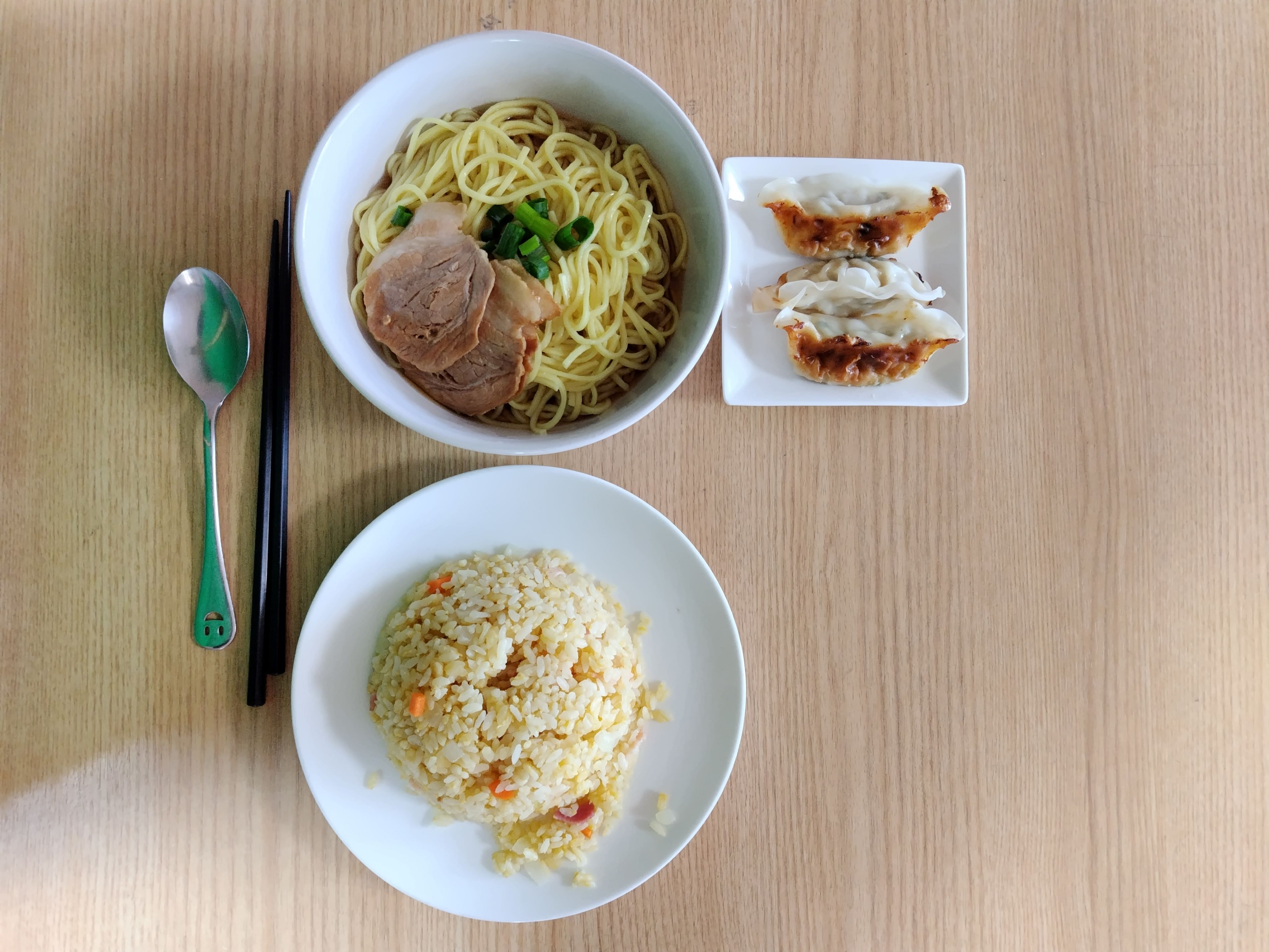 ある日の昼食２（庶民の中華「三種の神器」）